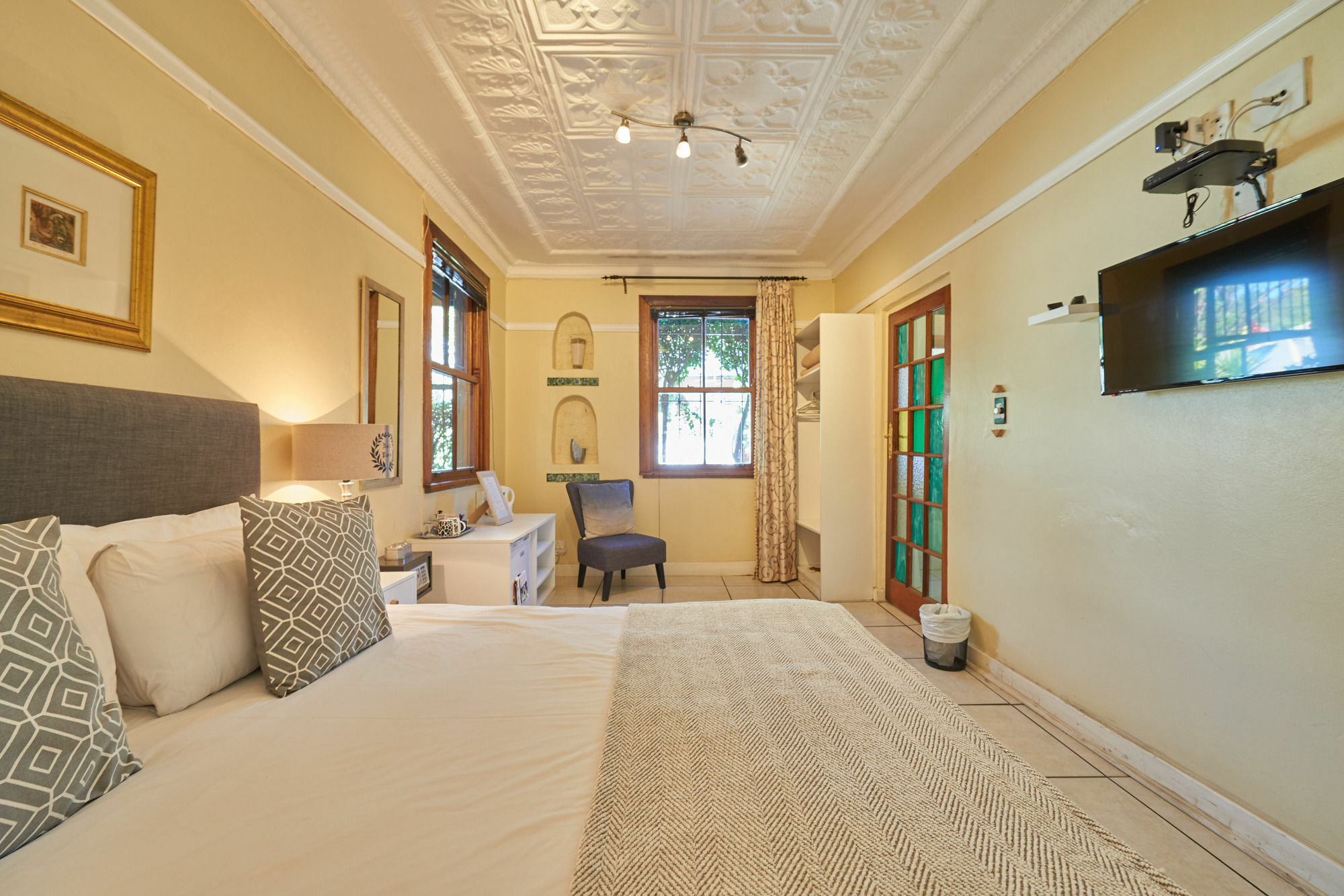 84 On Fourth Guest House Johannesburg Esterno foto